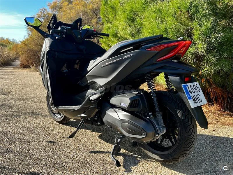 Honda Forza 350 – Vista 4