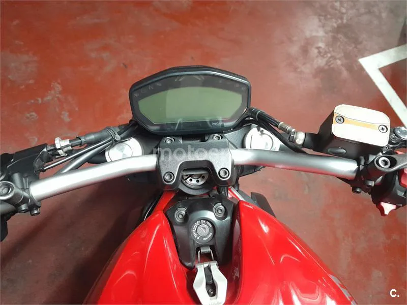 Ducati Monster 797 - Vista 6