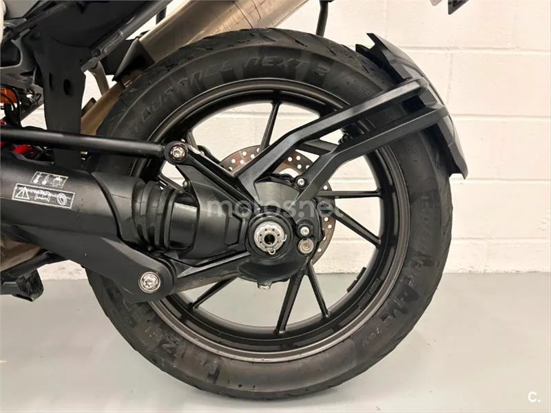 Triumph Tiger 1200 GT – Vista 12