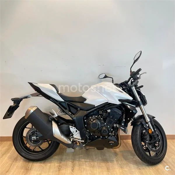 Honda CB 1000 Hornet – Vista 4