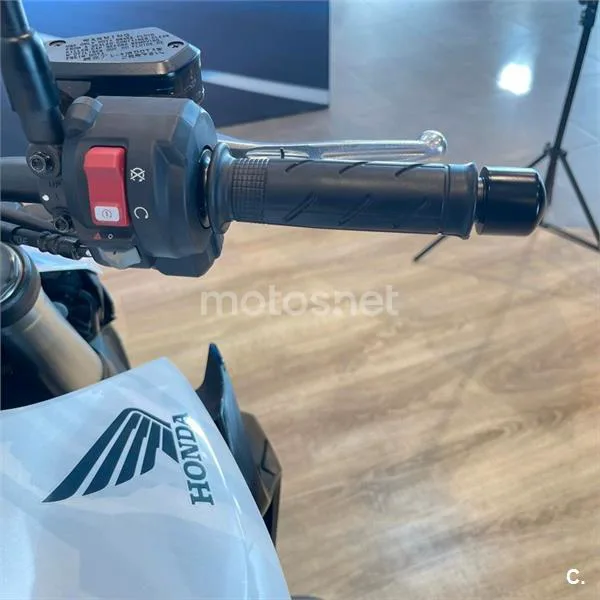Honda CB 1000 Hornet – Vista 10