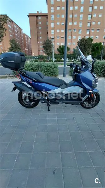 SYM MAXSYM TL 500 – Vista 4