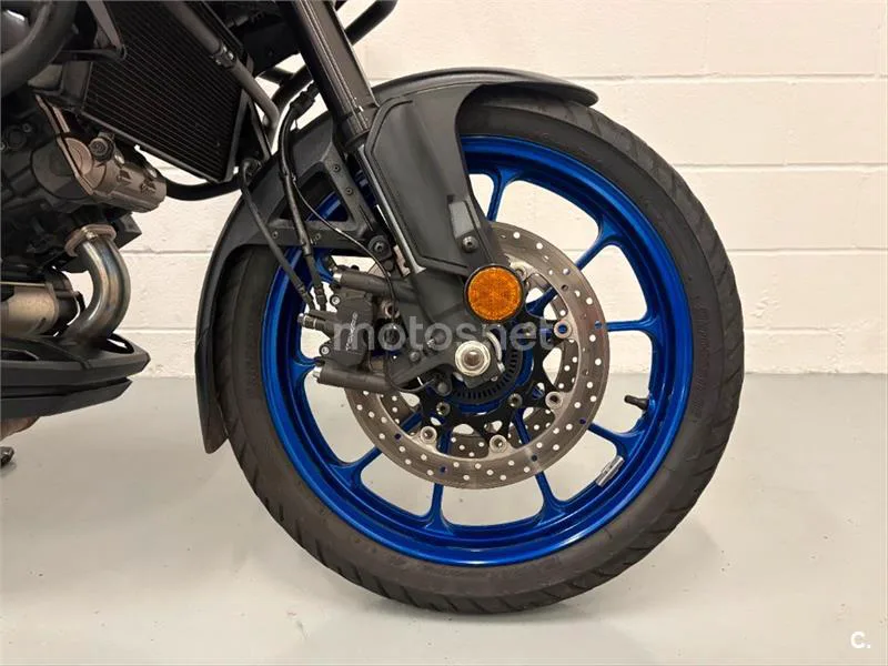 Suzuki V-Strom 1050 – Vista 10