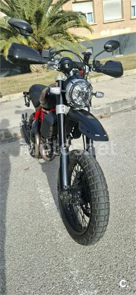 Ducati Scrambler – Vista 3