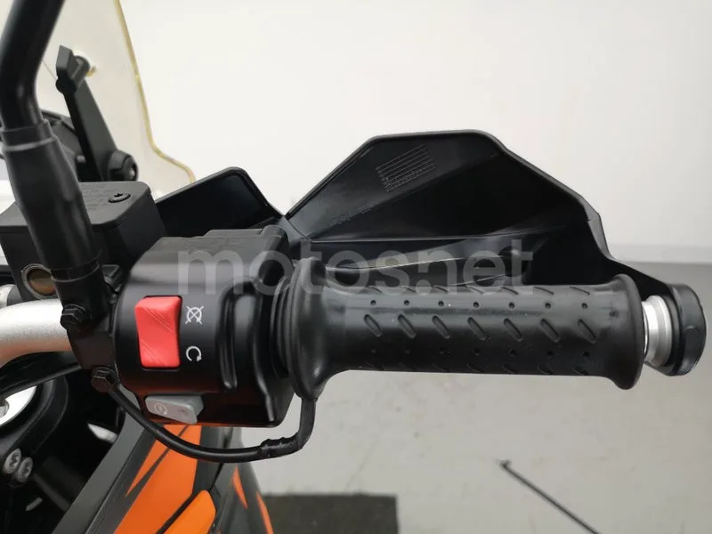 KTM 1090 Adventure – Vista 8