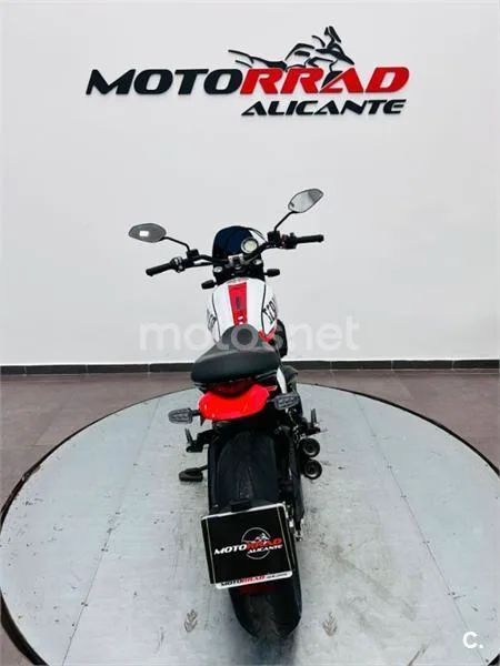 Ducati Scrambler – Vista 4