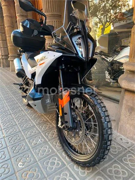 KTM 790 – Vista 7
