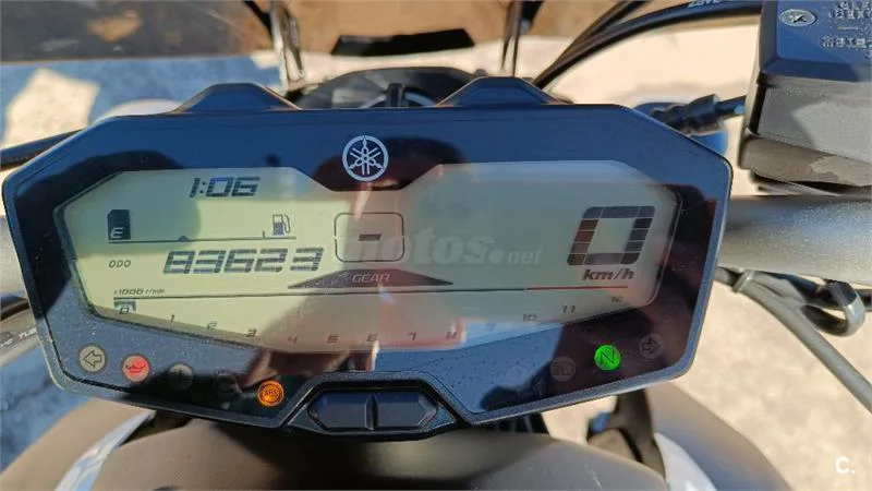 Yamaha MT-07 – Vista 8