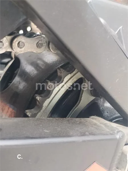 Suzuki GSX R600 – Vista 9