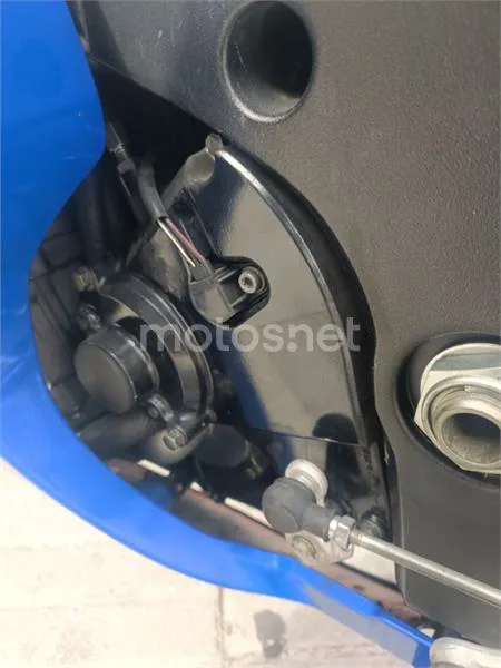 Suzuki GSX R600 – Vista 10