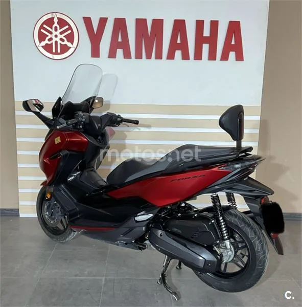 Honda Forza 125 – Vista 7