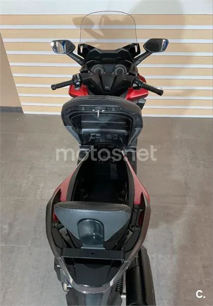 Honda Forza 125 – Vista 9
