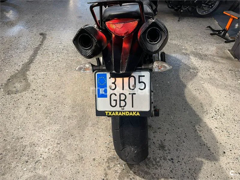 KTM 990 Super Duke – Vista 5