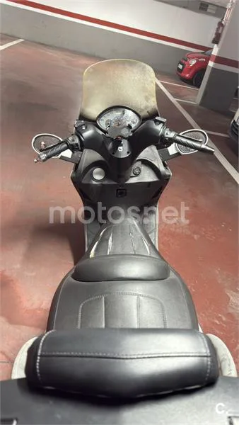 Kymco Grand Dink 125 – Vista 7