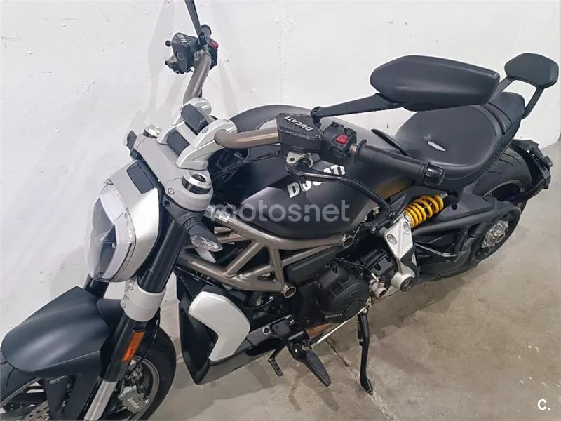 Ducati Diavel – Vista 19