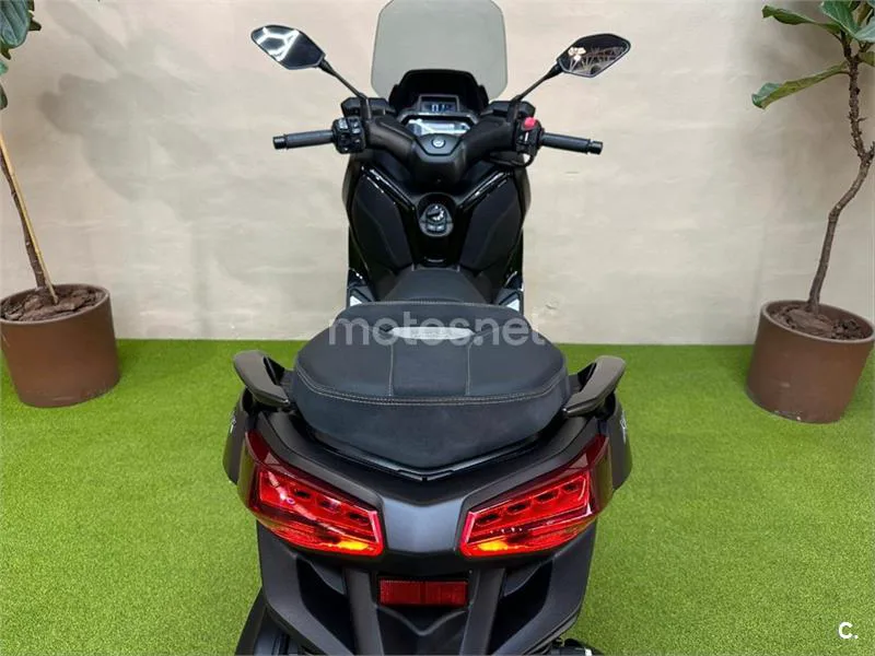 Yamaha XMAX 125 – Vista 8