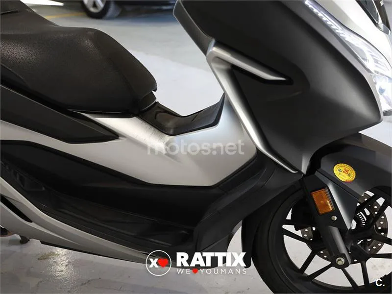 Honda Forza – Vista 9