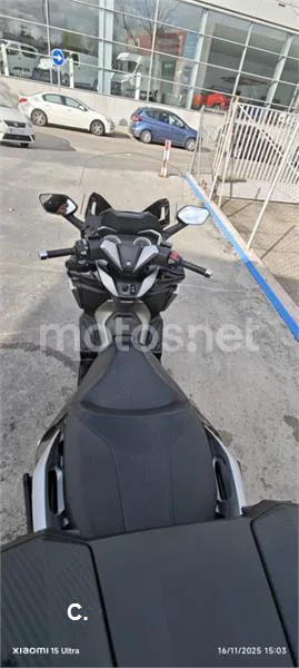 Honda Forza 350 – Vista 7