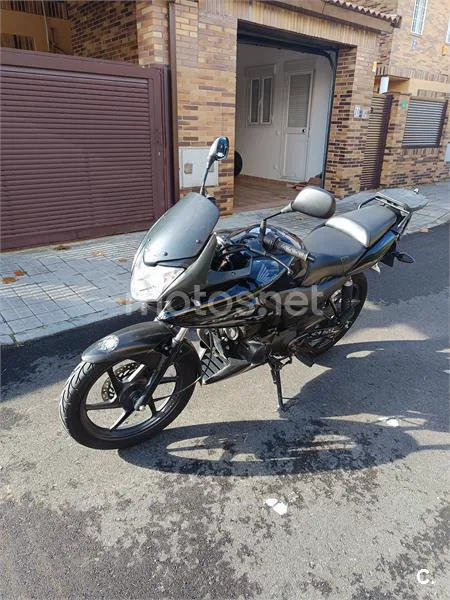 Honda CBF 125 – Vista 1