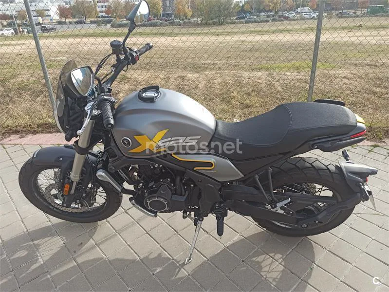 Voge 525 ACX – Vista 4