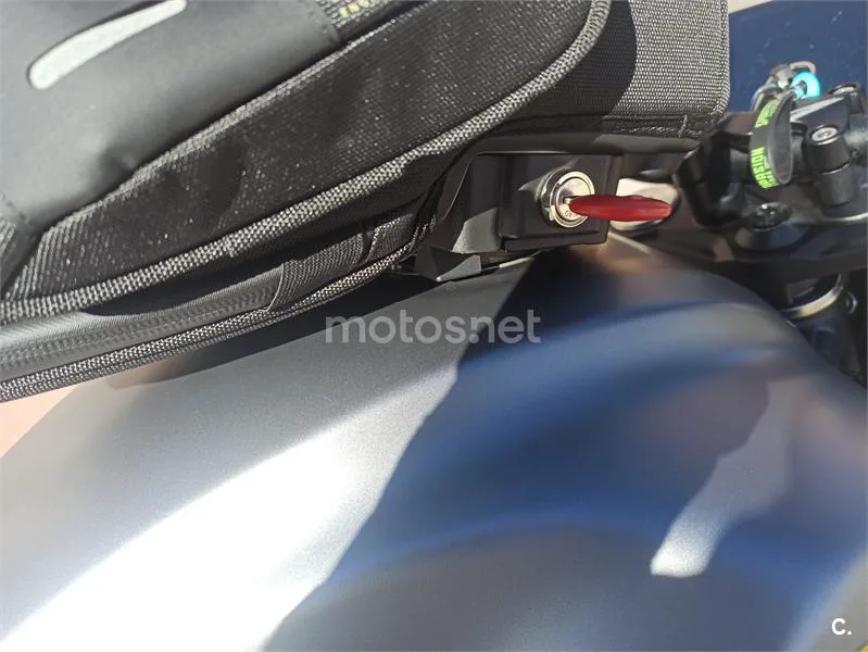 Voge 525 ACX – Vista 9