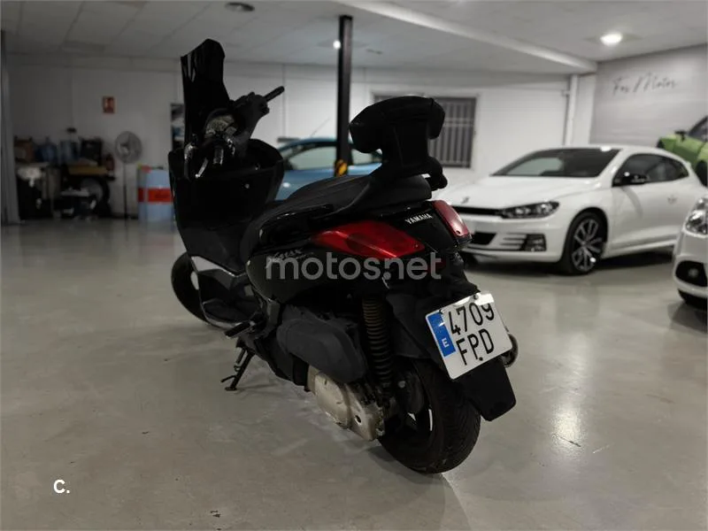 Yamaha XMAX 250 – Vista 4