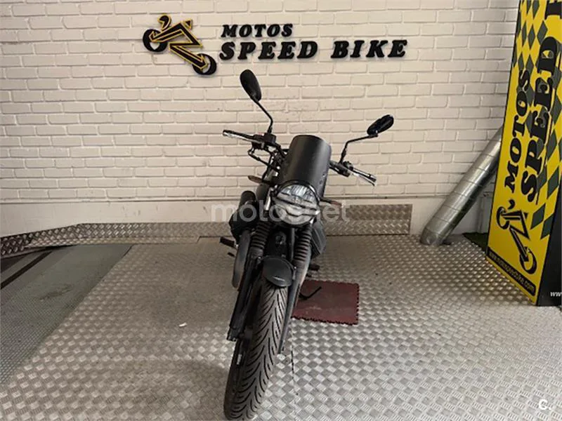 Moto Guzzi V7 – Vista 6