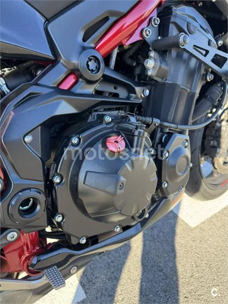 Kawasaki Z 900 – Vista 9