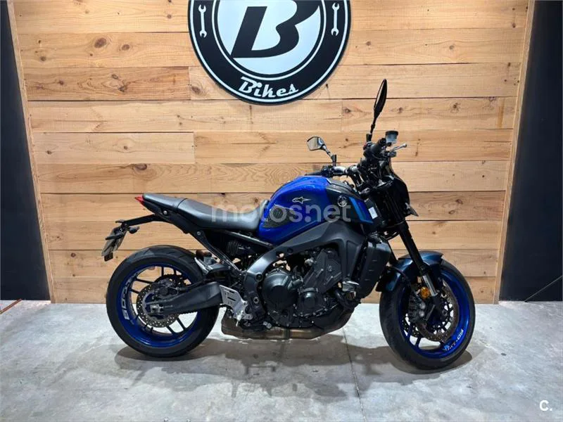 Yamaha MT-09 – Vista 11