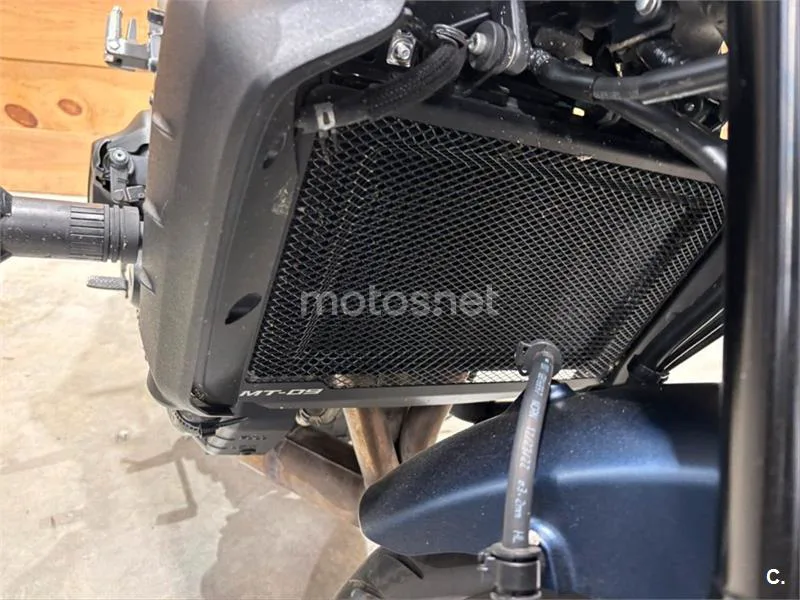 Yamaha MT-09 – Vista 23