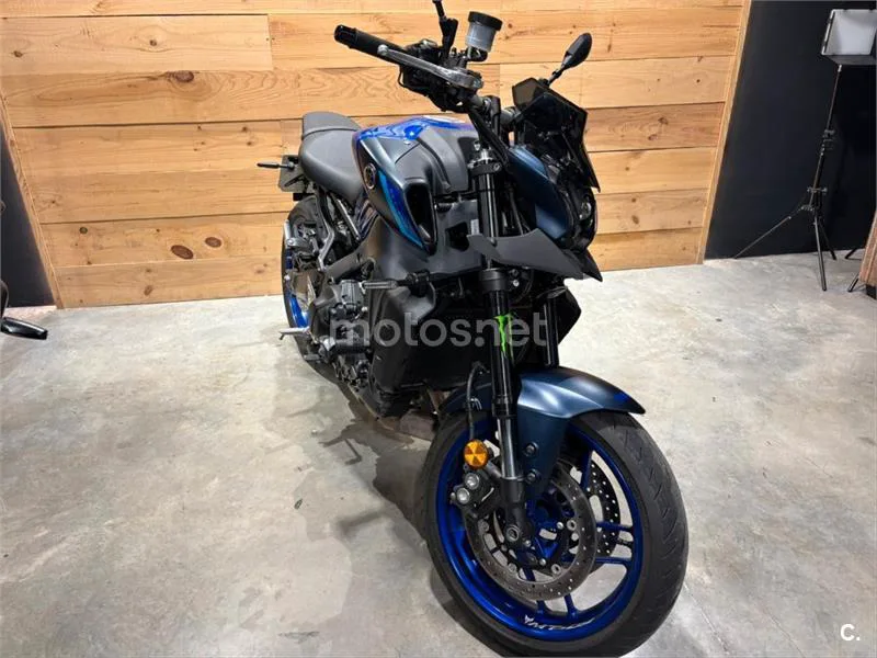 Yamaha MT-09 – Vista 4