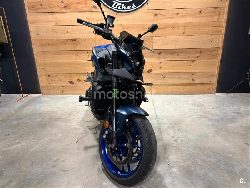 Yamaha MT-09 – Vista 5