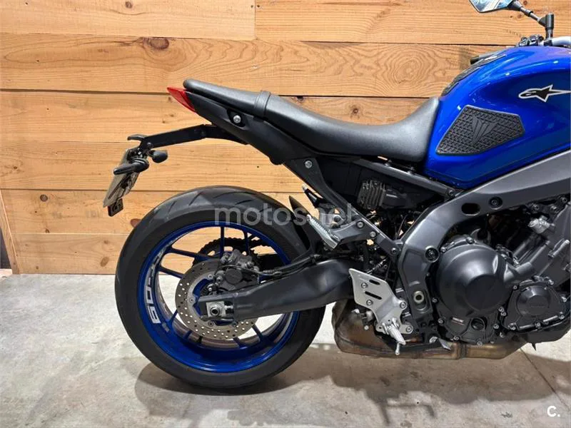 Yamaha MT-09 – Vista 6