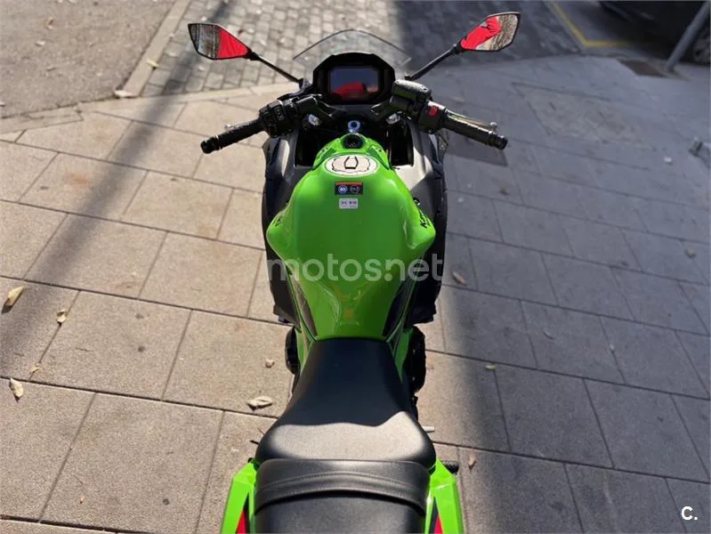 Kawasaki Ninja 650 – Vista 12