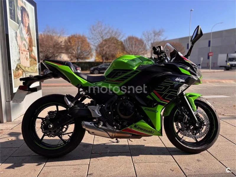 Kawasaki Ninja 650 – Vista 7