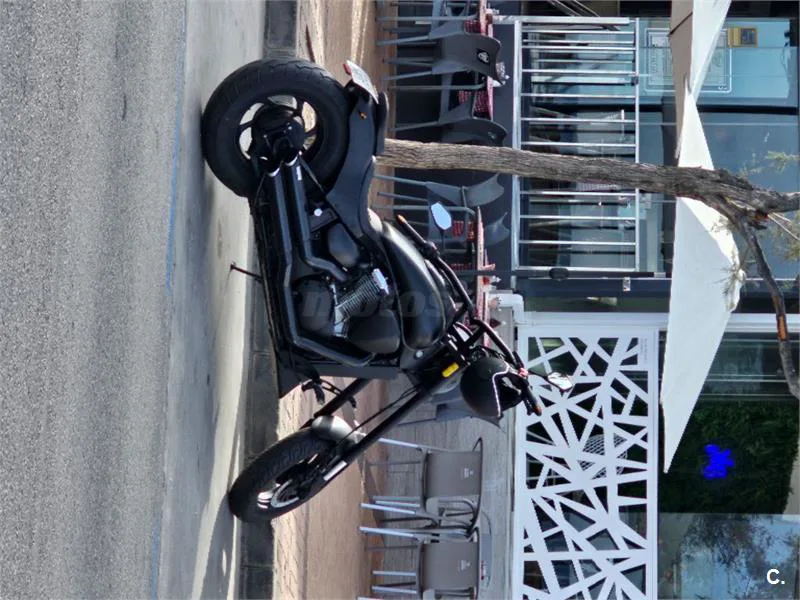 Suzuki Intruder M800 – Vista 3