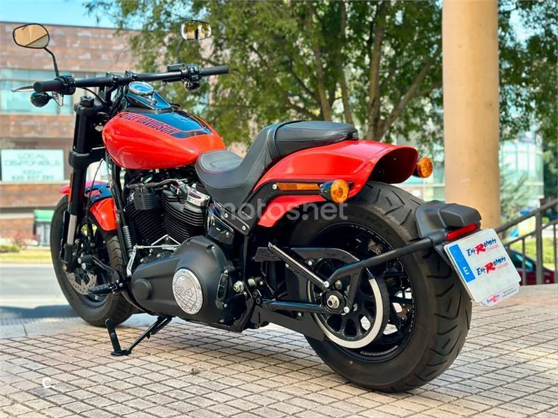 Harley-Davidson Fat Bob – Vista 20