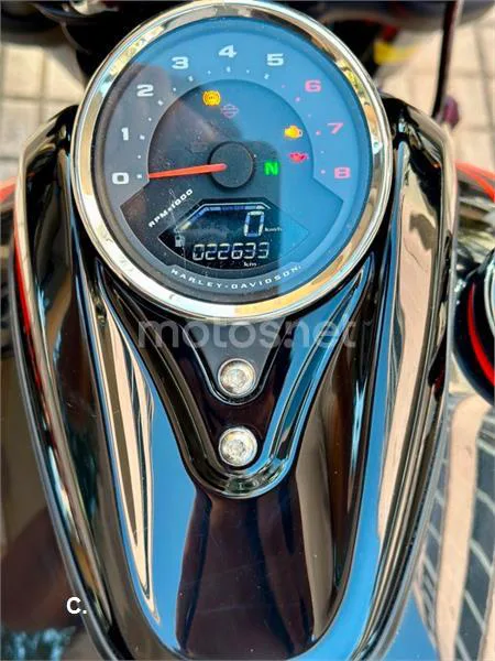 Harley-Davidson Fat Bob – Vista 29