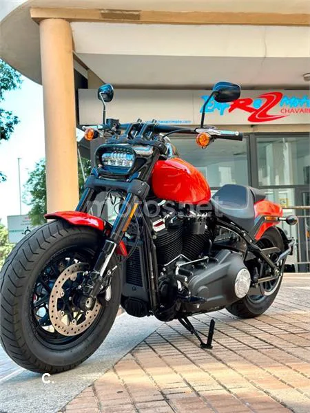 Harley-Davidson Fat Bob – Vista 9