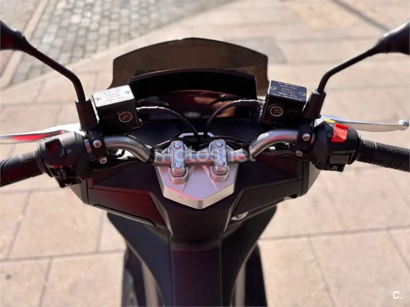 SYM Jet X 125 – Vista 12