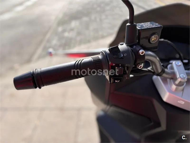 SYM Jet X 125 – Vista 13