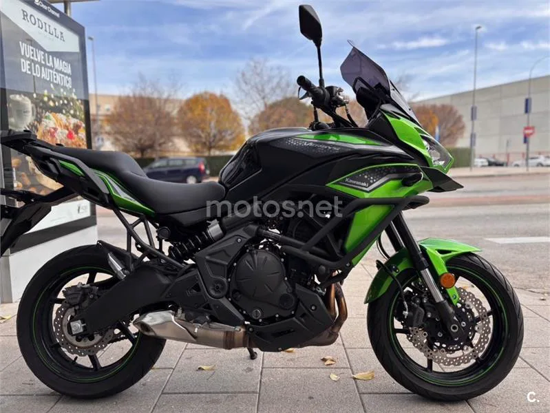 Kawasaki Versys – Vista 8