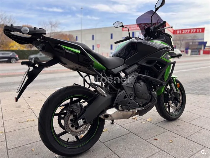 Kawasaki Versys – Vista 10