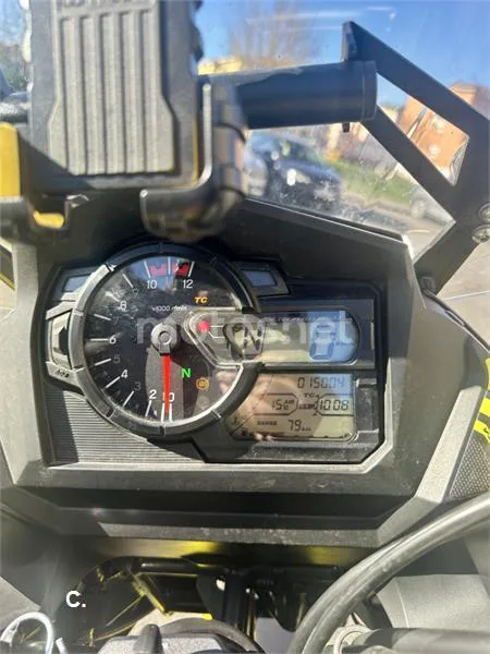 Suzuki V-Strom 650 XT – Vista 5