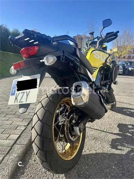 Suzuki V-Strom 650 XT – Vista 9