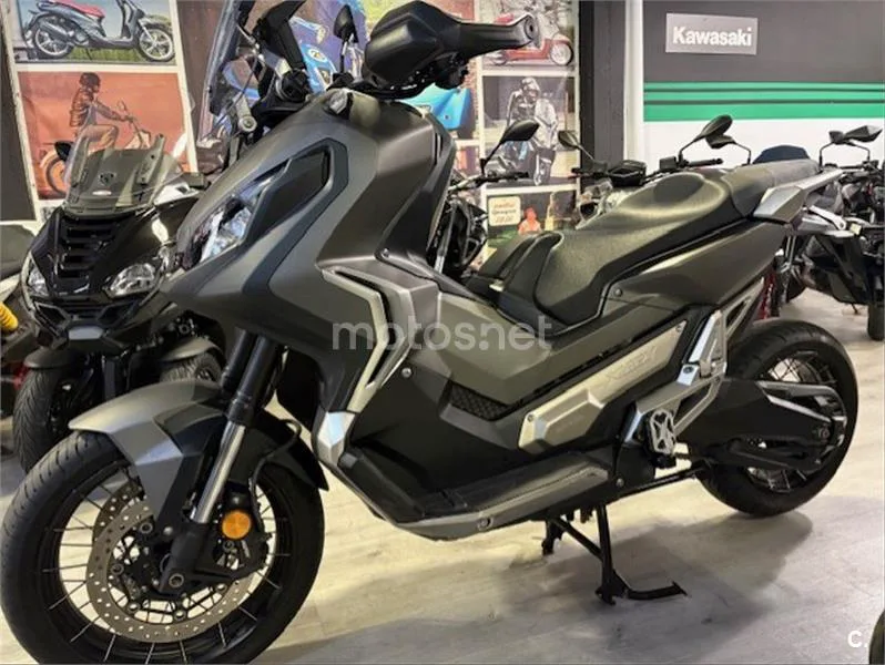 Honda X-ADV – Vista 3