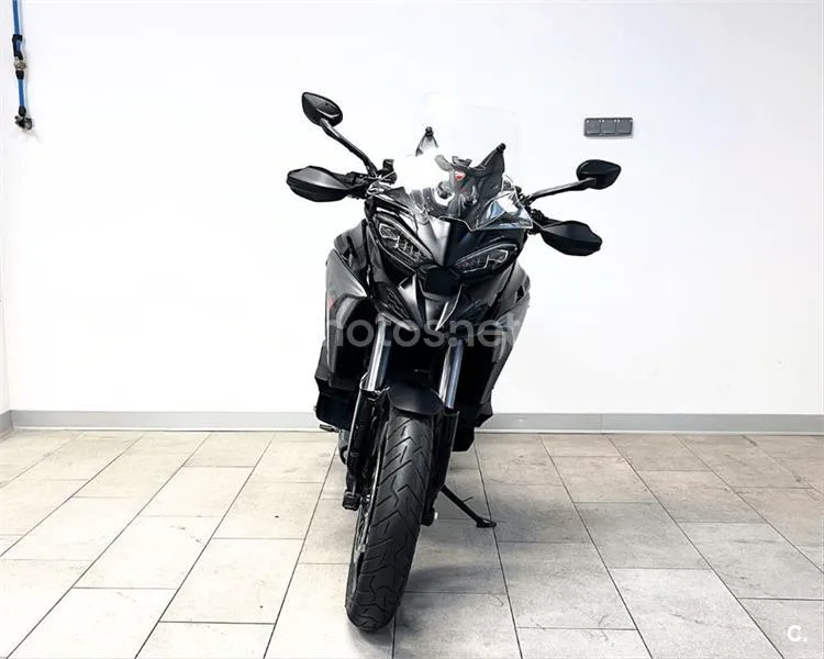 Ducati Multistrada V4 – Vista 3