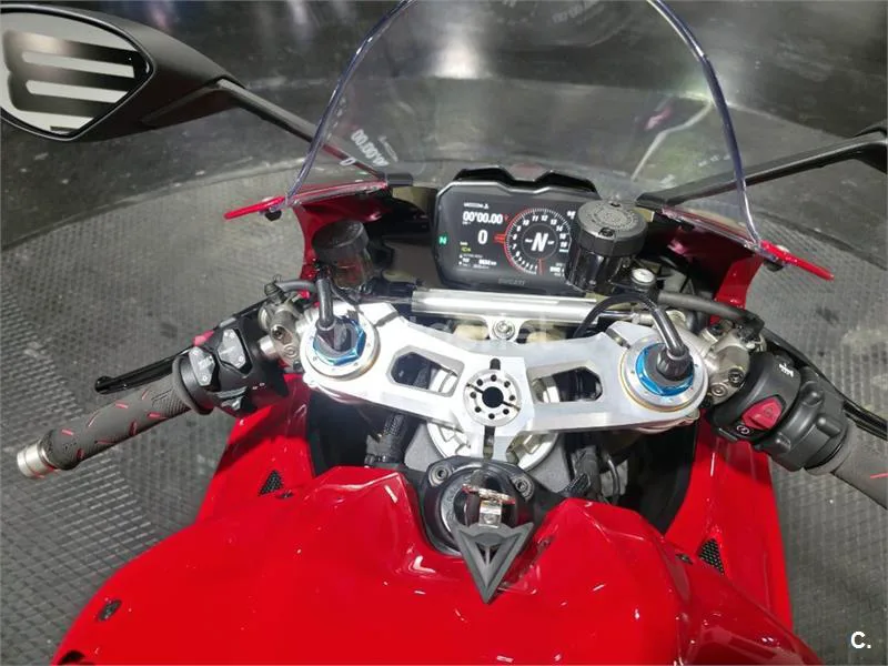 Ducati Panigale V4 – Vista 12