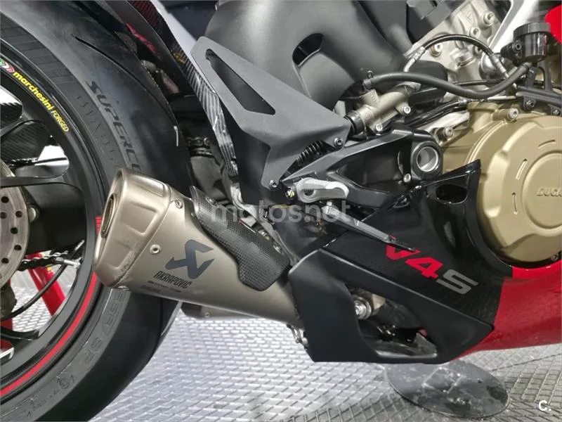 Ducati Panigale V4 – Vista 10
