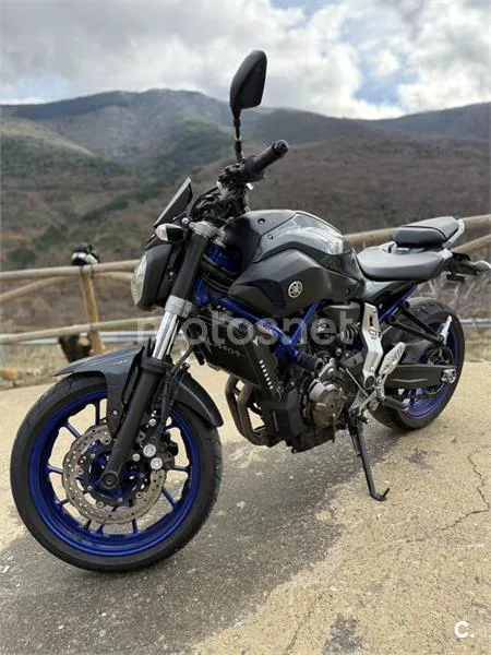 Yamaha MT-07 – Vista 2